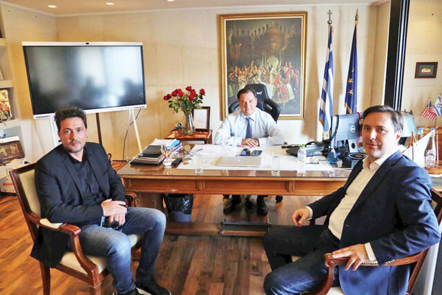 Διαδοχικές συναντήσεις του Δημάρχου  Νάουσας με κυβερνητικά στελέχη στην Αθήνα