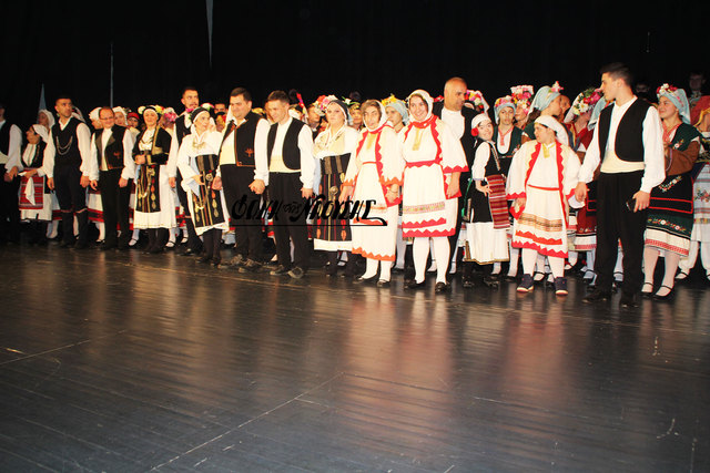 ΛΕΝ: Μια συγκινητική βραδιά αγάπης και αγκαλιάς προς τα παιδιά με διαφορετικότητα . Βίντεο