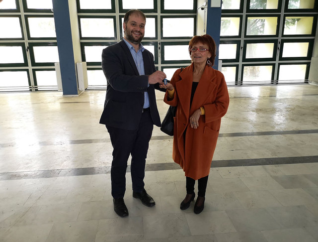 Ο Δήμαρχος παρέδωσε τα κλειδιά για το Αρχαιολογικό Κέντρο Νάουσας