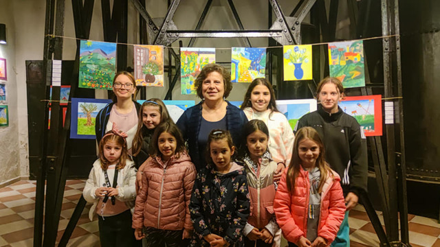Έκθεση παιδικής ζωγραφικής μαθητών της Ευξείνου Λέσχης Νάουσας στην αίθουσα 'Καμίνι'