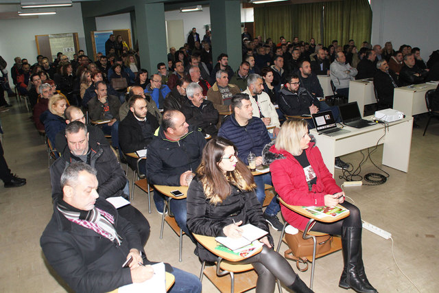 Εντυπωσιακή προσέλευση στην ενημερωτική ημερίδα από το Ι.Φ.Δ. για τους εντομολογικούς εχθρούς - Βίντεο