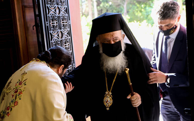 Μήνυμα Ιερώνυμου για το Πάσχα: Ακόμα και αν αυτός ο ιός νικηθεί, άλλος θα εμφανιστεί