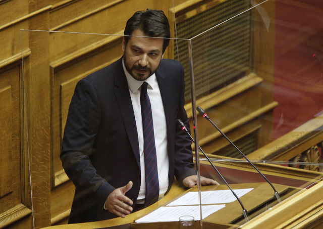 Eπιπλέον στήριξη για τους αμπελοπαραγωγούς και οινοπαραγωγούς ζητά ο Τάσος Μπαρτζώκας