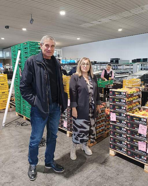 Η Στέλλα Αραμπατζή κατά  την επίσκεψή της σε αγρ. συνεταιρισμούς:'Ο πρωτογενής τομέας αποτελεί τη ραχοκοκαλιά της Ημαθίας'