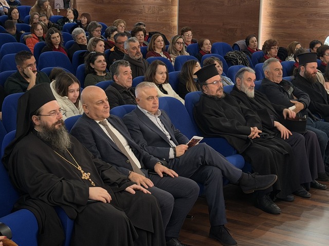 O Λαζ. Τσαβδαρίδης στη Χριστουγεννιάτικη γιορτή του Ωδείου της Ι.Μ 