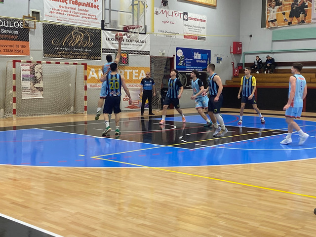 Νίκες για ανδρικό και εφηβικό 