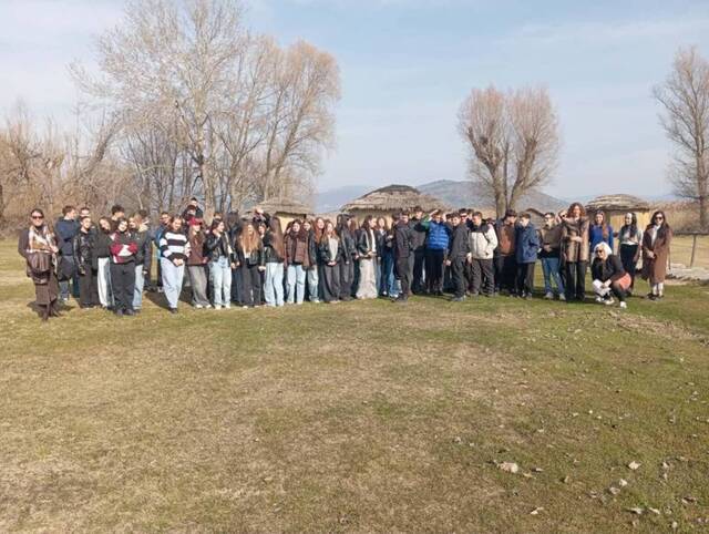 Εκπαιδευτική εκδρομή του 2ου ΓΕΛ Νάουσας στην Καστοριά