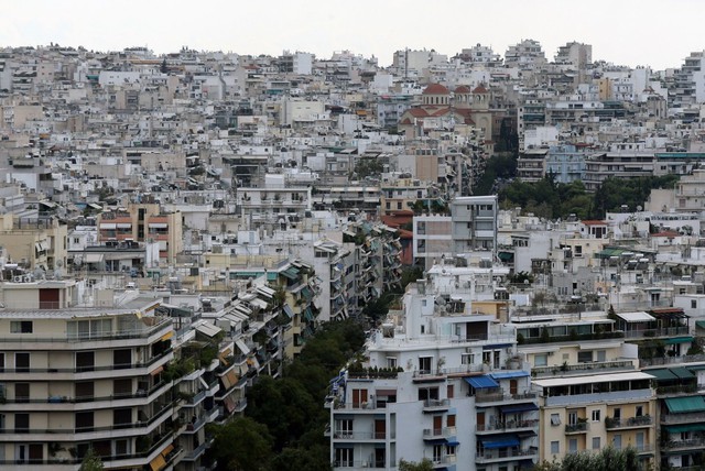 Καταιγίδα αποποιήσεων κληρονομιάς ακινήτων – Ξεπέρασαν τις 50.000