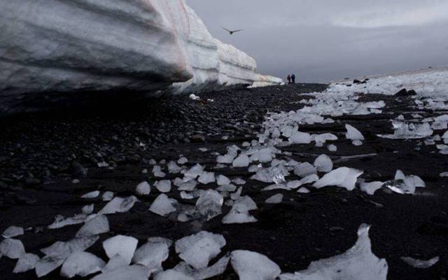 Επιστήμονες ζητούν τον βομβαρδισμό της Ανταρκτικής με τεχνητό χιόνι