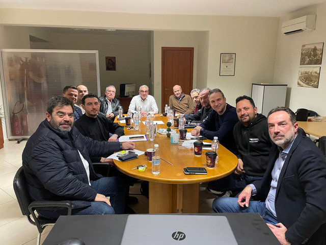 Στο επίκεντρο η αγωνία του λιανεμπορίου  και των χιλιάδων εμπόρων της επαρχίας