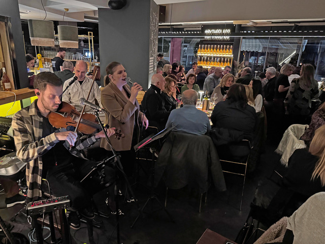  ΕΞΑΙΡΕΤΙΚΟ ΤΟ ΑΦΙΕΡΩΜΑ ΣΤΗ ΤΖΕΝΗ ΒΑΝΟΥ ΚΑΙ ΣΤΗ ΜΑΡΙΝΕΛΑ ΑΠΟ ΤΟ XINOMAVRO