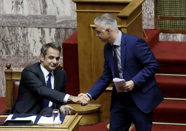 Τσαβδαρίδης: Oι τράπεζες ανακοίνωσαν, μειώσεις σε παρεχόμενες υπηρεσίες