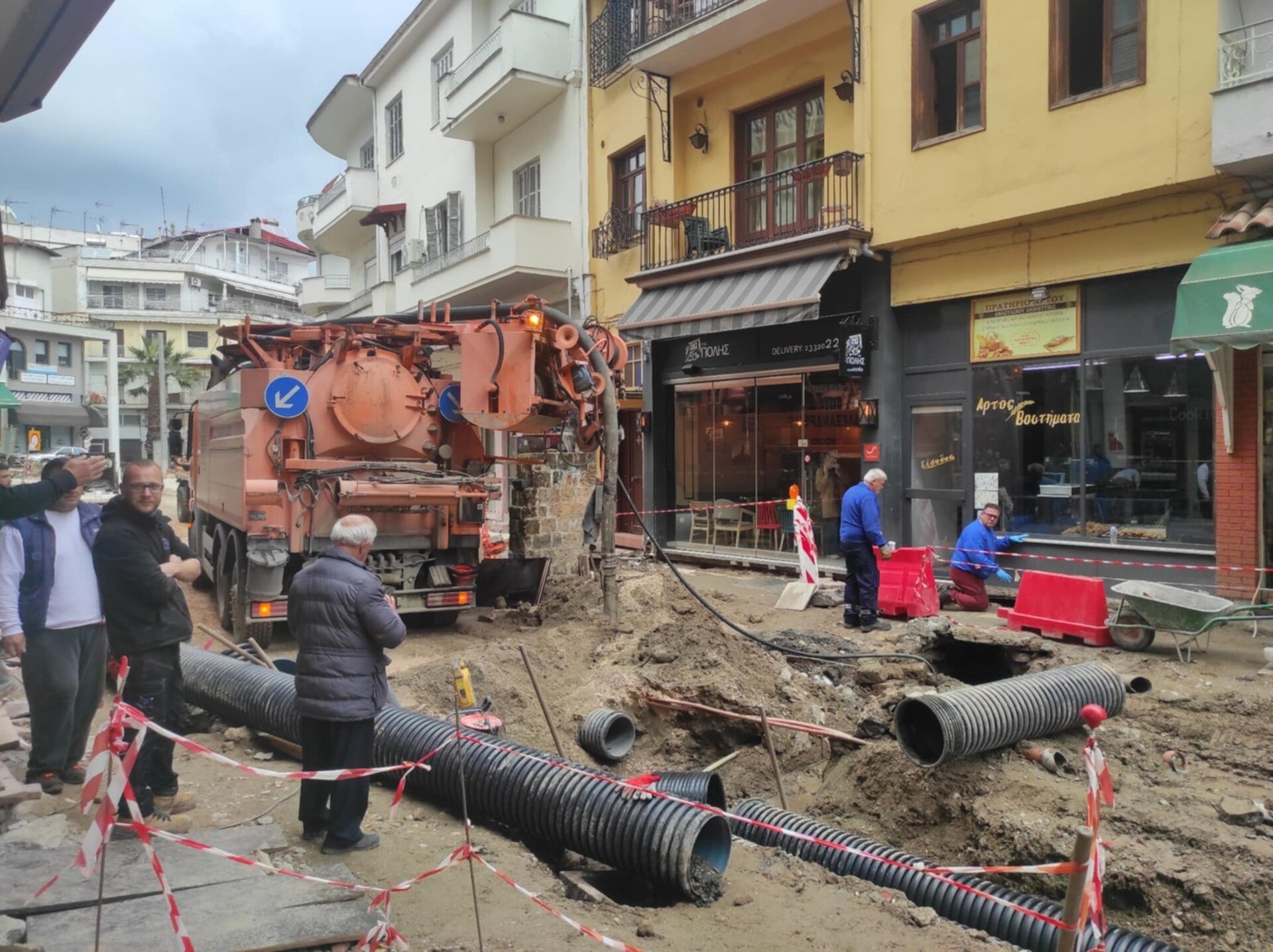 Η παρουσία της ΔΕΥΑΝ στα έργα ανάπλασης του εμπορικού κέντρου