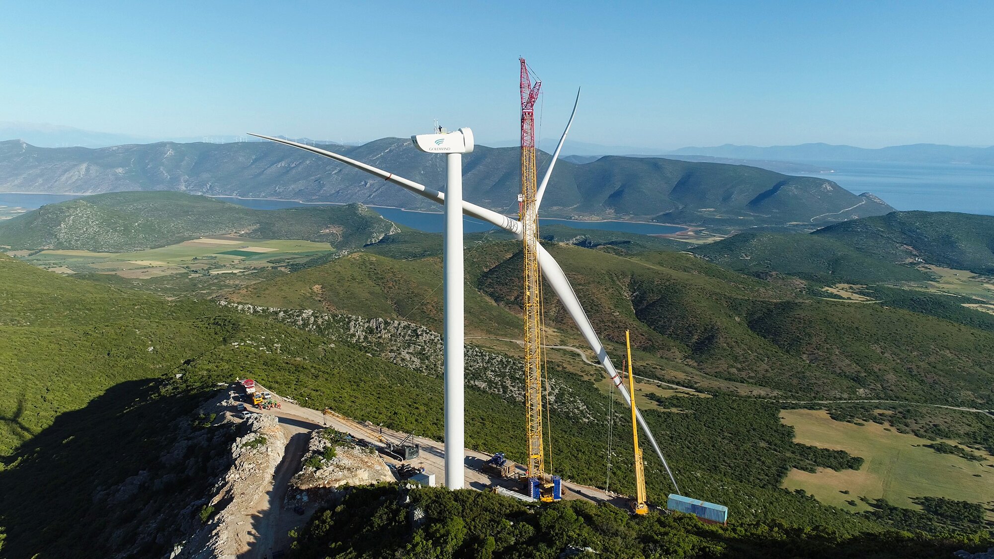 Εγκρίθηκε από το ΥΠΕΝ ο νέος σχεδιασμός για το αιολικό πάρκο της Αιολικής Βερμίου