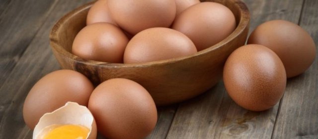 Αυξάνουν τη χοληστερίνη τα αυγά; Μύθος ή αλήθεια;