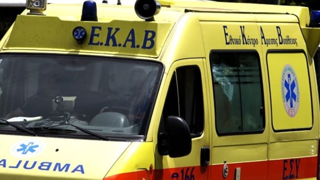 Σοβαρός τραυματισμός 15χρονης που παρασύρθηκε από αυτοκίνητο στα Καβάσιλα