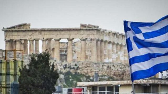 Le Monde: Η Ελλάδα θα πετάξει πλέον με τα δικά της φτερά