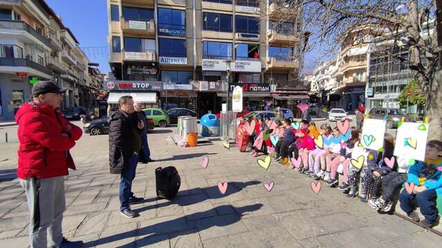 'Πρεσβευτές' για την ενίσχυση της ανακύκλωσης  μαθητές του 1ου Δημοτικού Σχολείου Νάουσας 