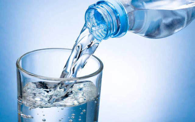Πόσο κακό κάνει το νερό από το πλαστικό μπουκάλι