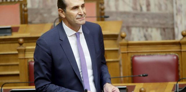 Απ. Βεσυρόπουλος : Τα αναδρομικά των συνταξιούχων θα είναι ακατάσχετα και δεν θα συμψηφίζονται με οφειλές